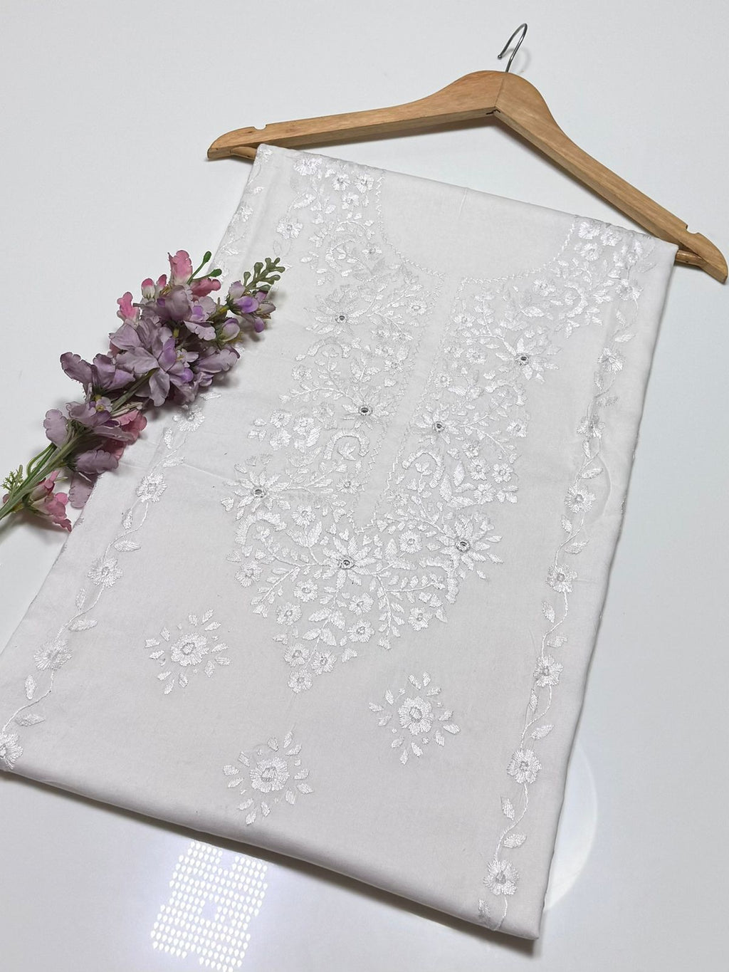 3 Yard Lawn Fabric – Hand Embroidered (Pakka Work)