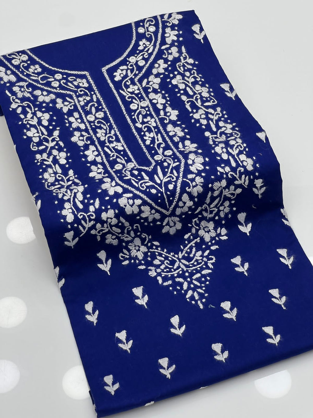 3 Yard Lawn Fabric – Hand Embroidered (Pakka Work)