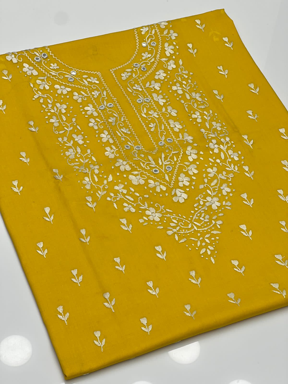 3 Yard Lawn Fabric – Hand Embroidered (Pakka Work)