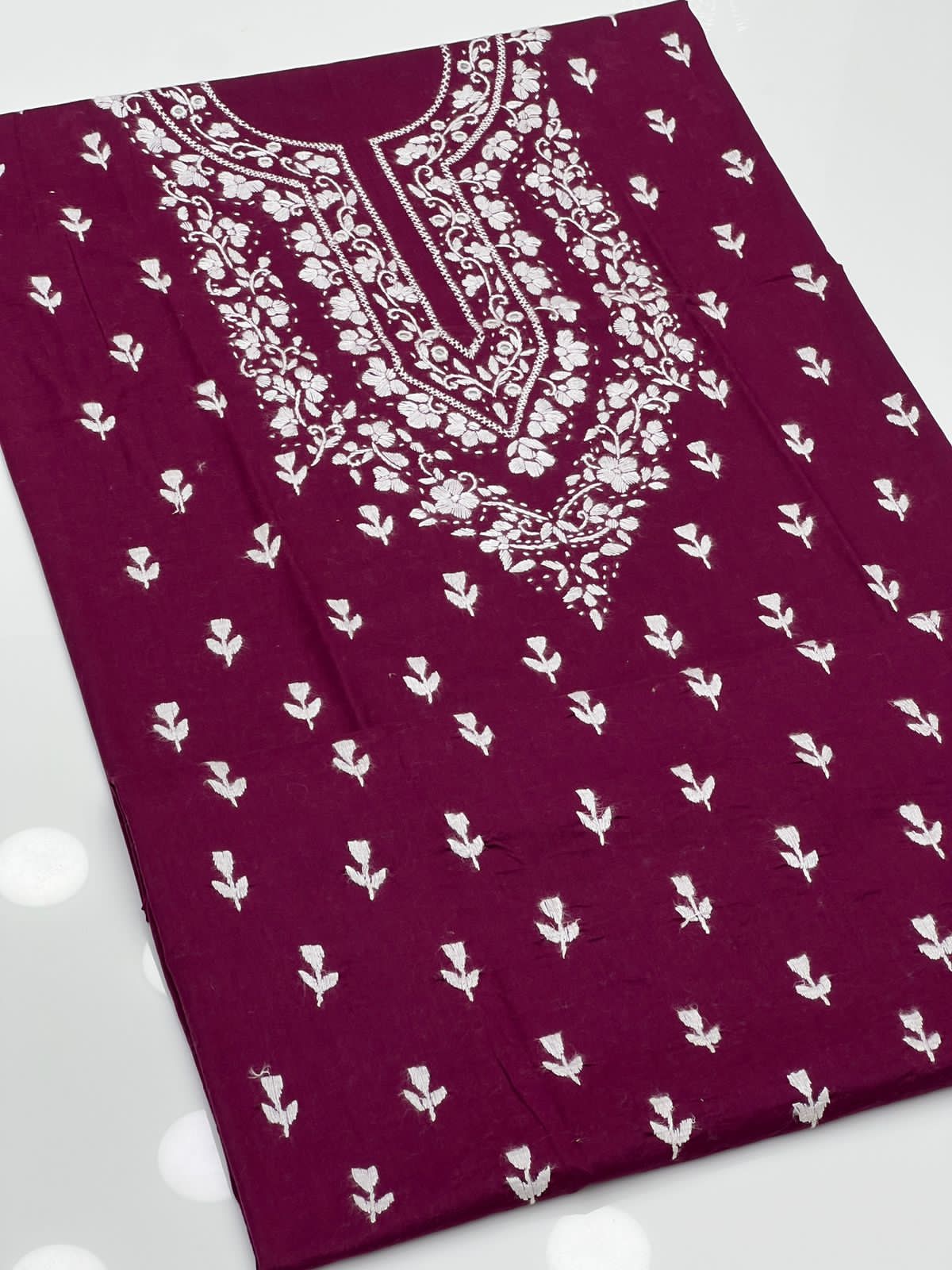 3 Yard Lawn Fabric – Hand Embroidered (Pakka Work)
