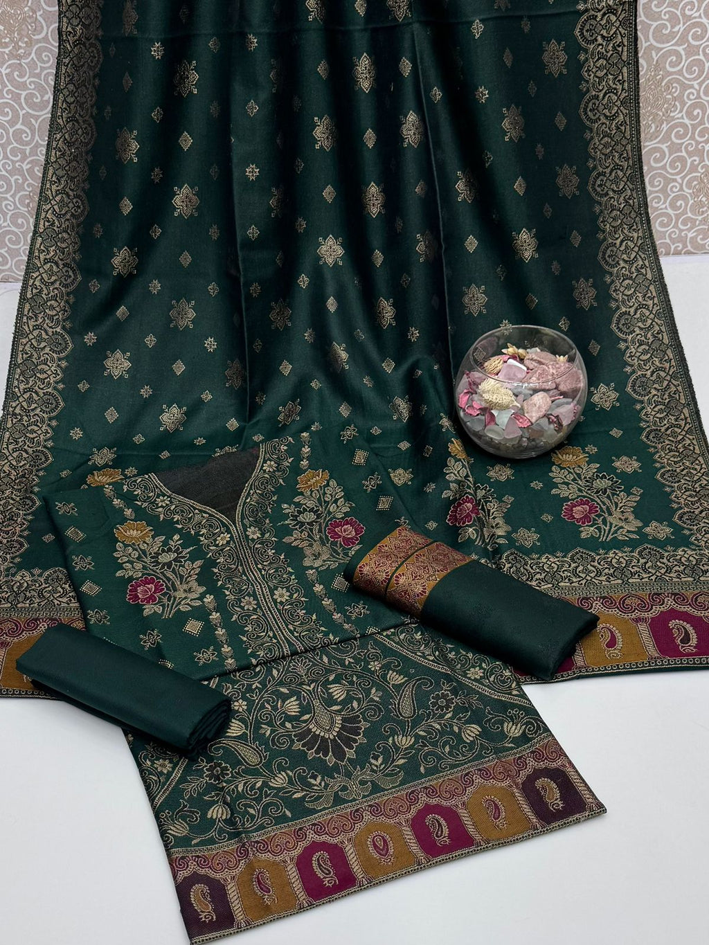 Pashmina Jackuard suit